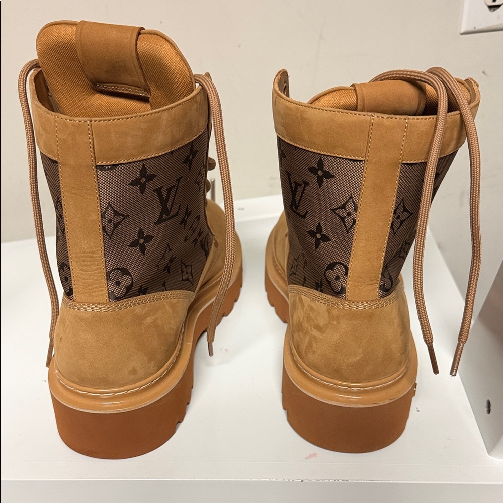 Louis Vuitton Tan and Brown Men's Boots - Picture 6 of 11